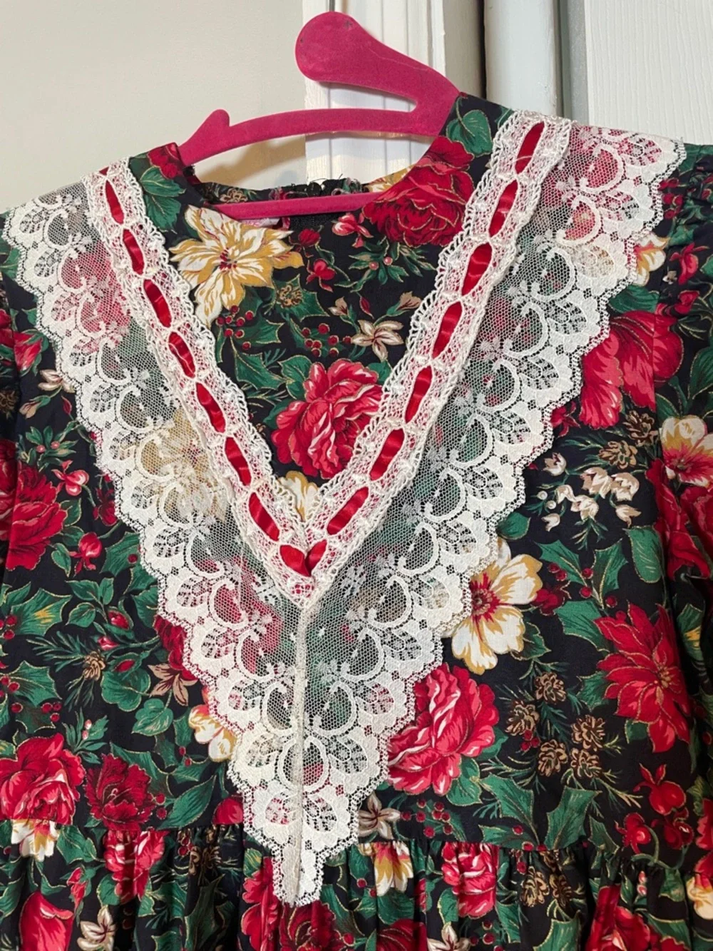 Polly Flinders Christmas dress girls size 10